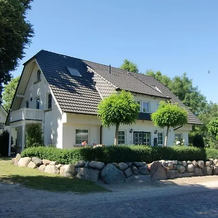 Vacation Break On Rugen Διαμέρισμα